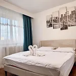 Apartament Inoria - Comfy With Private Parking *