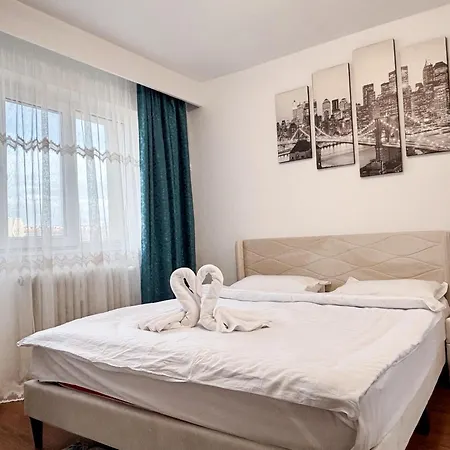 Apartman Inoria - Comfy With Private Parking *