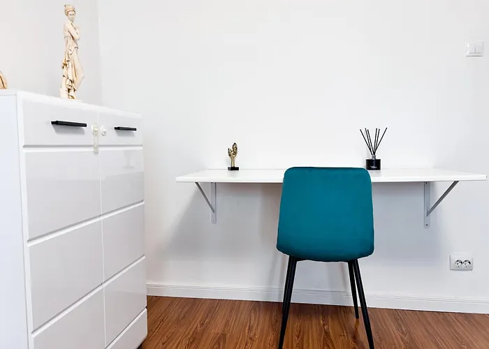 Inoria - Comfy With Private Parking * Cluj-Napoca