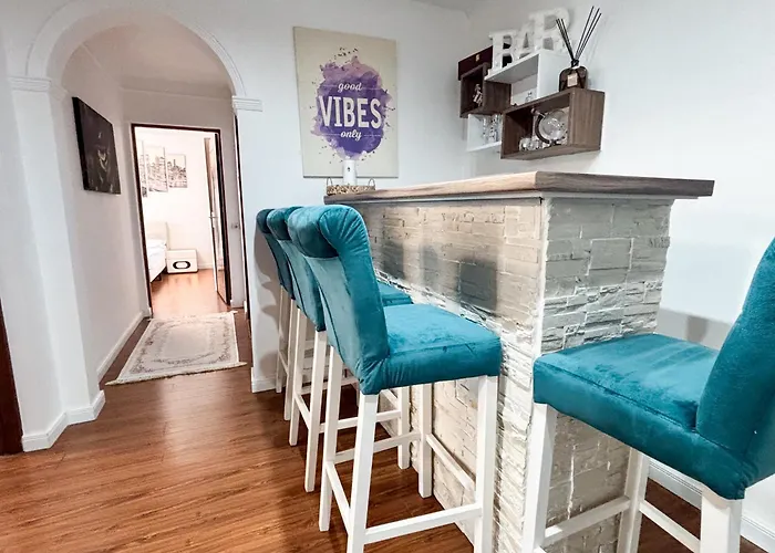 Inoria - Comfy With Private Parking * Cluj-Napoca