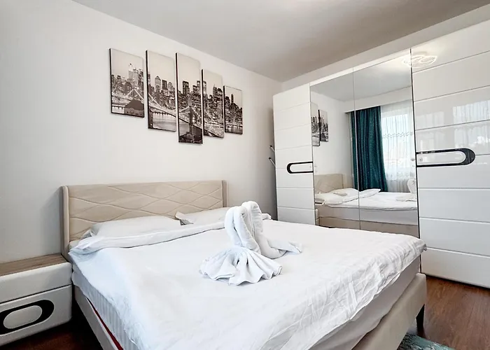 Appartamento Inoria - Comfy With Private Parking